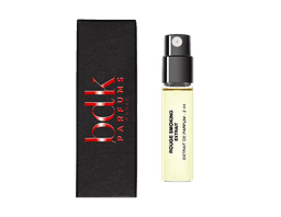 Rouge Smoking