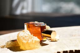 Mellis - Natural Perfume - The Honey Water