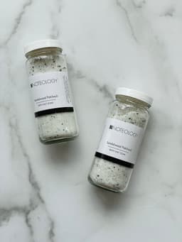 Sandalwood Patchouli Bath Salt Soak