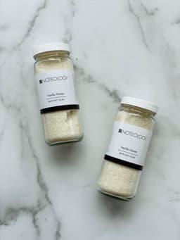 Vanilla Honey Bath Salt Soak